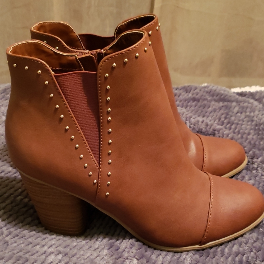 Lauren Conrad Booties